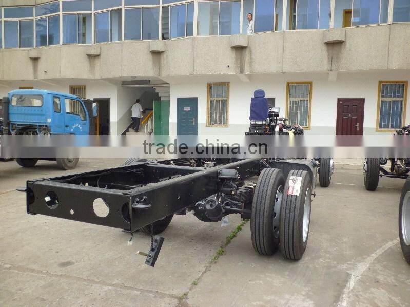 Dongfeng EQ6100K 10m 4x2 bus chassis SL