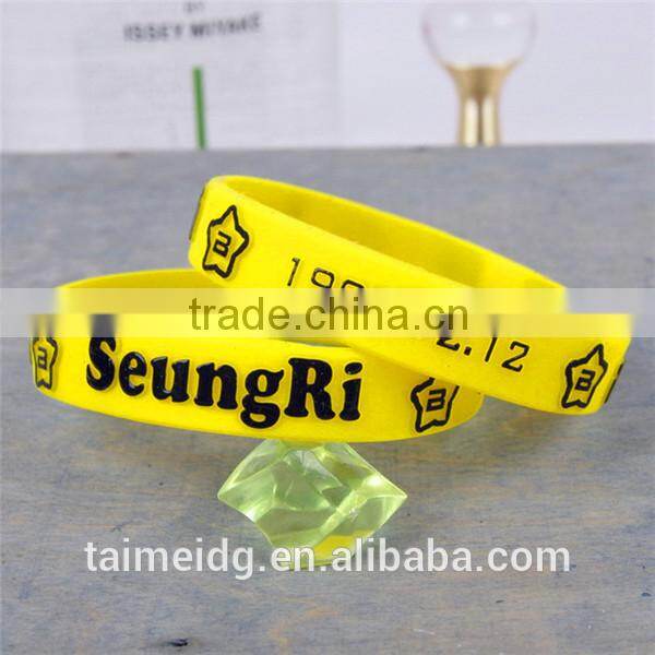 2015 promotional custom customised bracelet