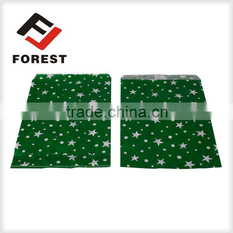 Green grocery paper bags retail