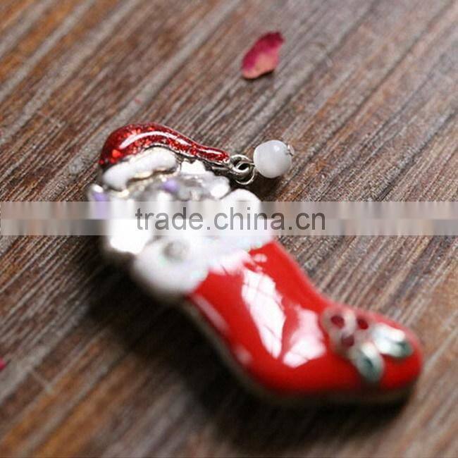 New design zinc alloy red Mouse christmas stocking brooch