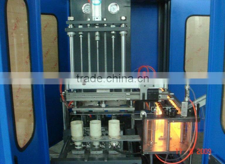PET Blowing Bottle Machine