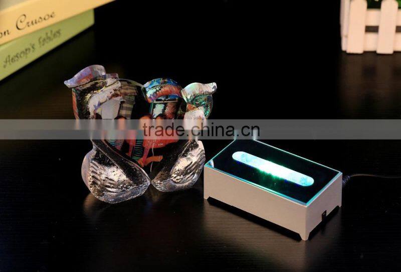 Crystal LED Swan Shape Crystal Photo Frame Wedding Favors