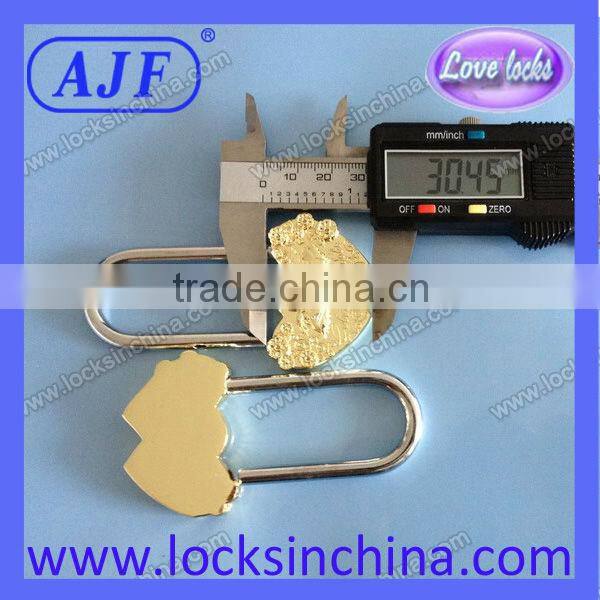 AJF Russian Style Love Heart Padlock with swans for Wedding or Valentine's Day