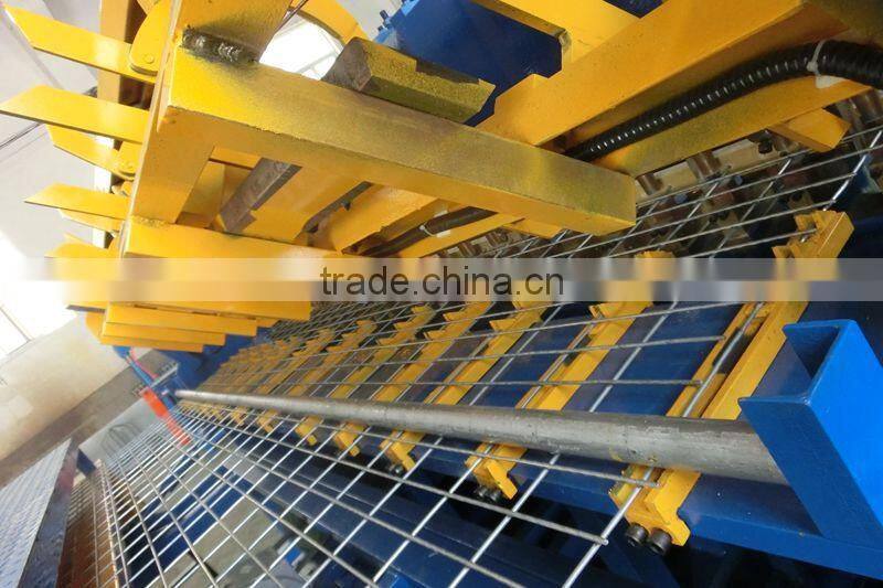 Numerical control equipment for making welding fence