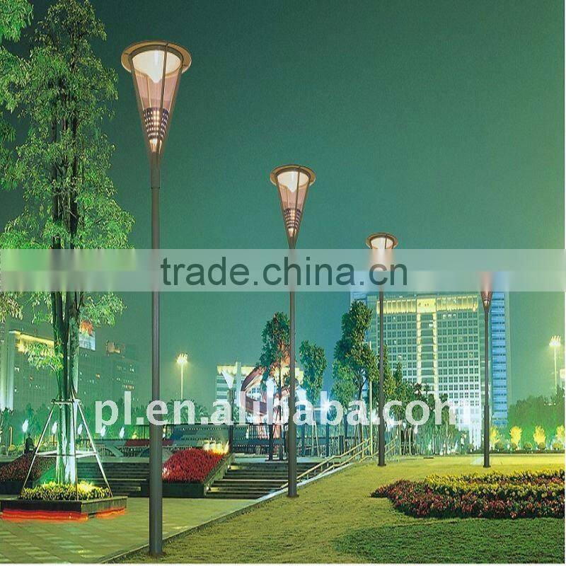 PMMA / Aluminum garden lamp with LED/Energy-saving bulbs