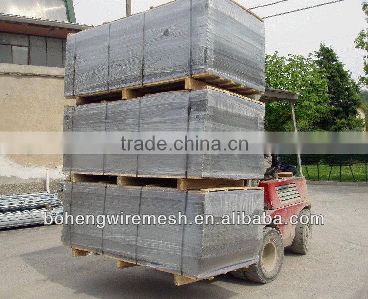 welded wire mesh galvanized mesh panel in stock