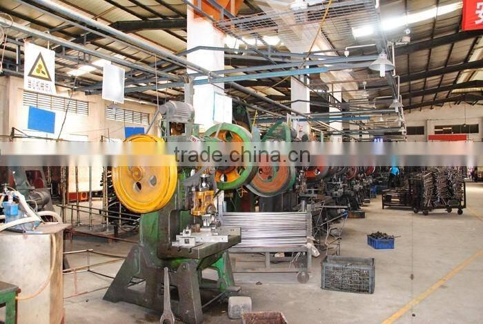 Unique welded stainless steel pet cage, dog care bed, hand craft design pet house