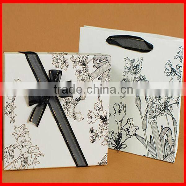 Customized Wholesale Bedding Packaging Box , Luxury Gift box , Paper Packaging Bags