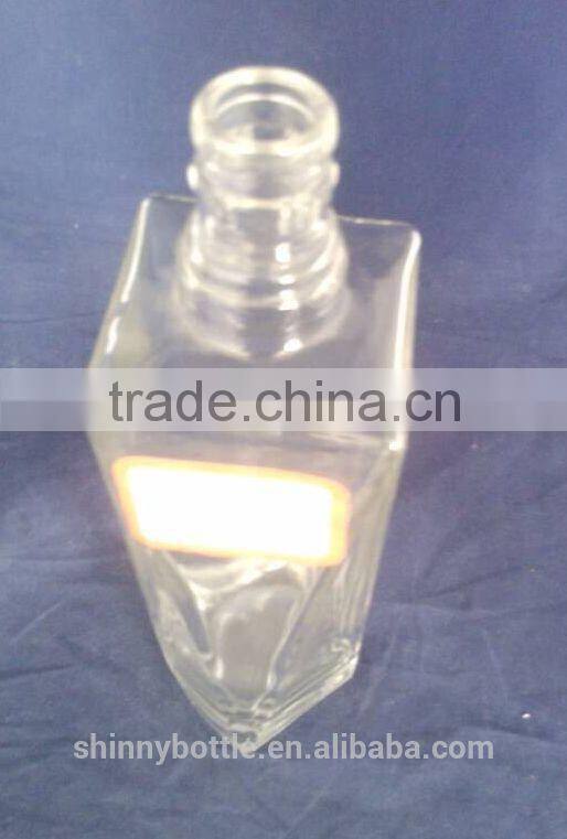 535ml large volume clear glass bottles to contain wine
