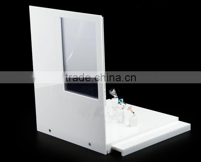 custom acrylic jewelry display cases rack