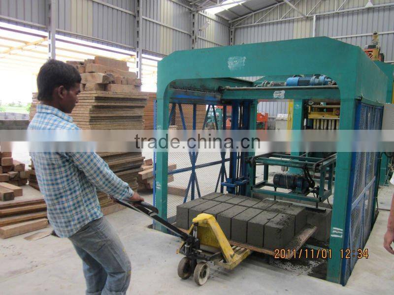 mini automatic block making machine QT4-15C