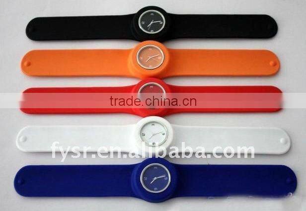 2012 fashional unisex silicone rubber jelly watch