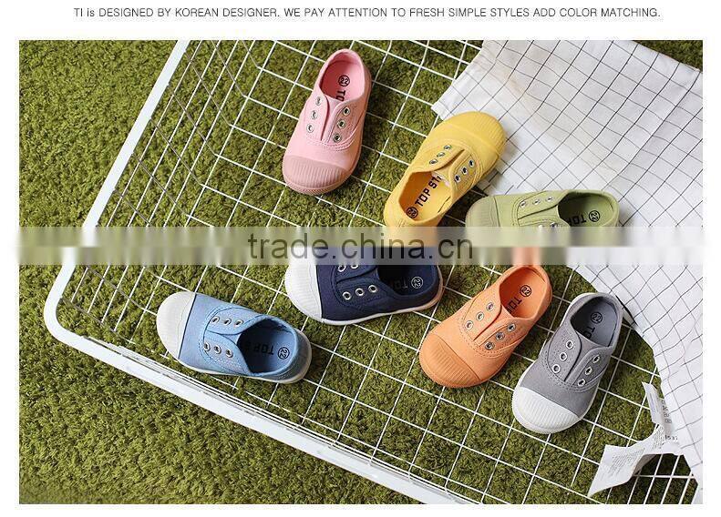 Super soft korean design kids casual shoes