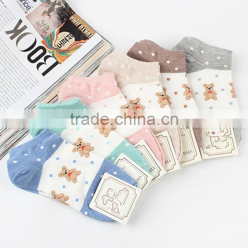 hot Sell Free Size Dot Pattern Lovely High Quality Cute Sex Young Girl Tube Wholesale Socks