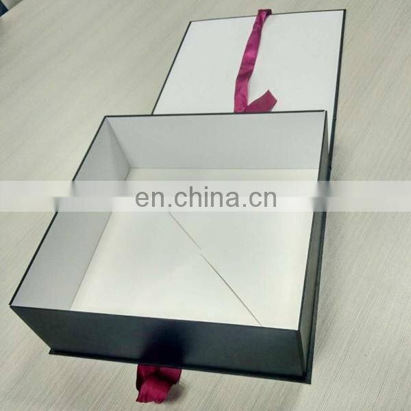 Black Color cmyk printing logo ribbon folding packing boxes