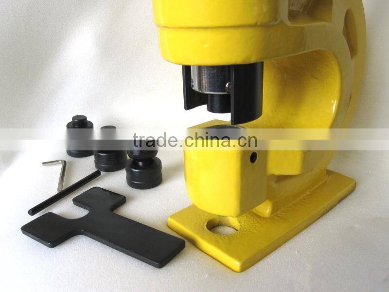 Hydraulic hole punching machine iron worker machine
