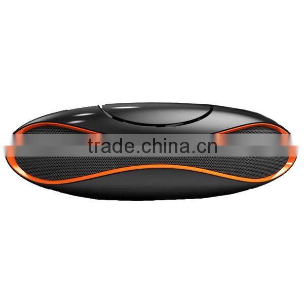 Dual football wireless outdoor soundbar speaker