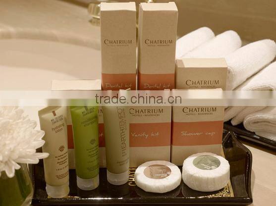 customer natural hotel vanity kit