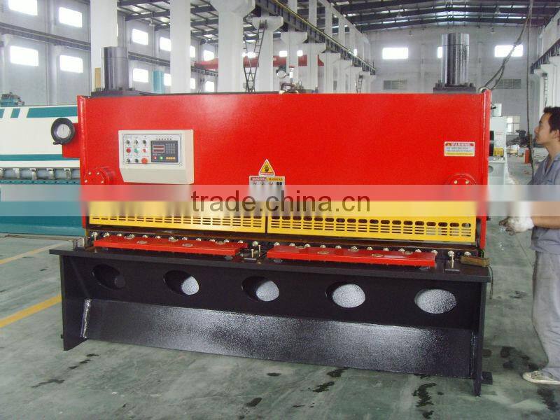 Hydraulic CNC guillotine plate shearing machine