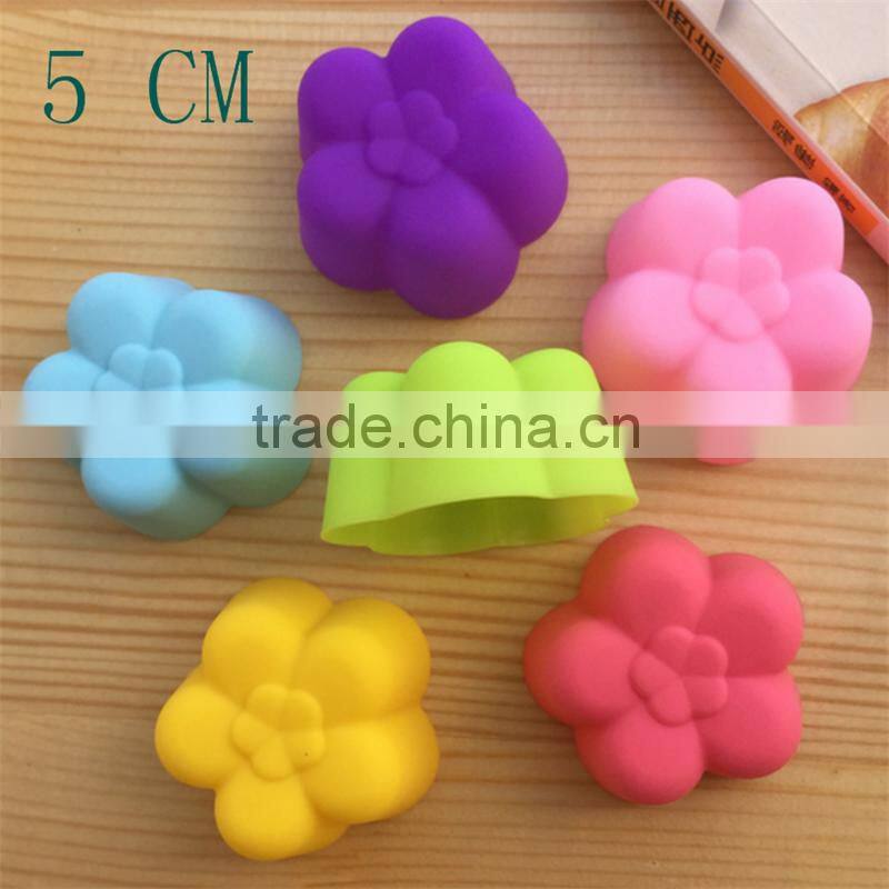 CTBED086 Cavity Silicone Blossom Muffin, Brownie, Cornbread, Cheesecake, Panna Cotta, Pudding, Jello Shot Cake and Soap Mold