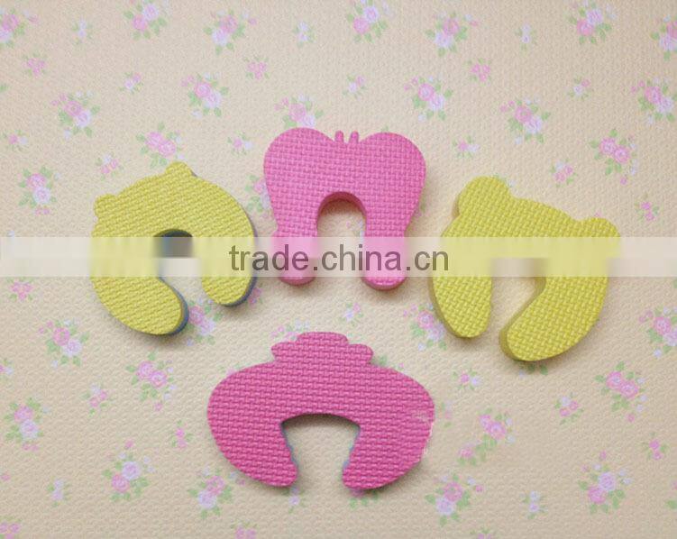 J300 Cartoon Child Safety Gate Card / EVA Door Stopper