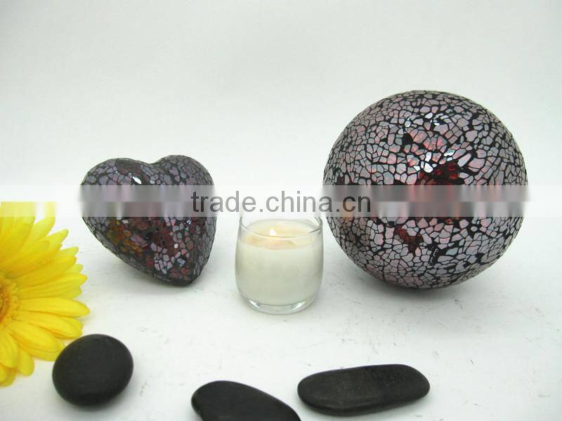 Low Price Rubby Colored Glass Home Decorative Ball Heart Ornament Handmade Mosaic Craft