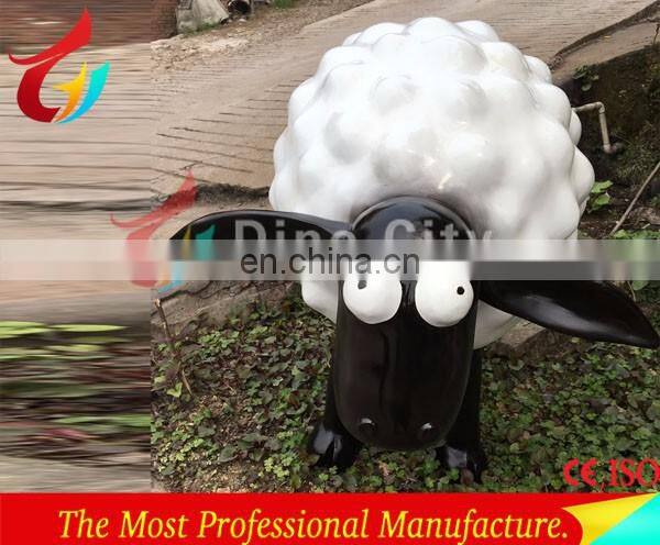 Amusement park decoration fiberglass life size sheep sculpture
