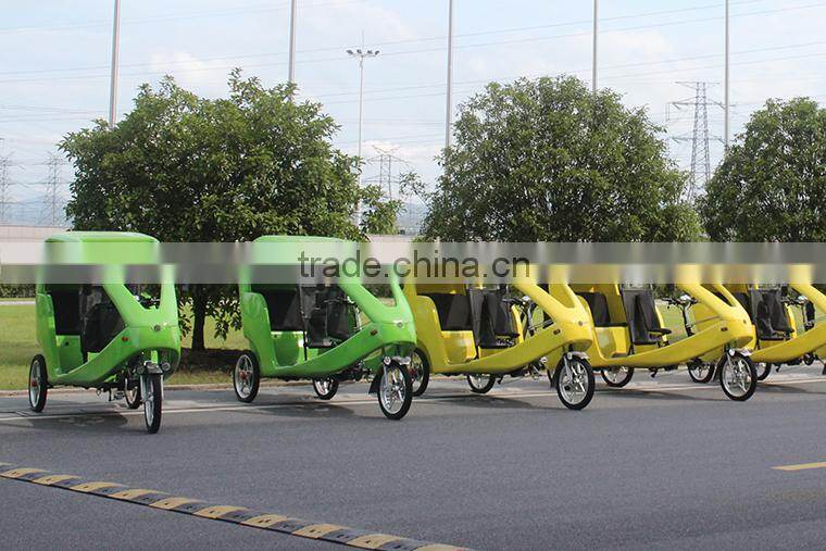 Touring bajaj tuk tuk rickshaw