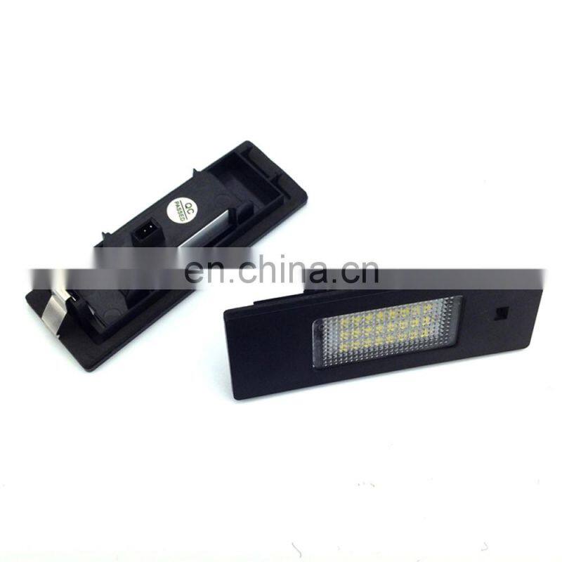 Carest 2PCS Error Free white 12V 24SMD led license plate light Fit for BMW 1 Series E87N E85 Z4 E86 6 Series E63 E64 Car Styling