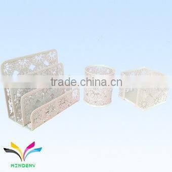 Made in China wholesale high quality innovative uniuqe attractive metal wire documents storage shelf