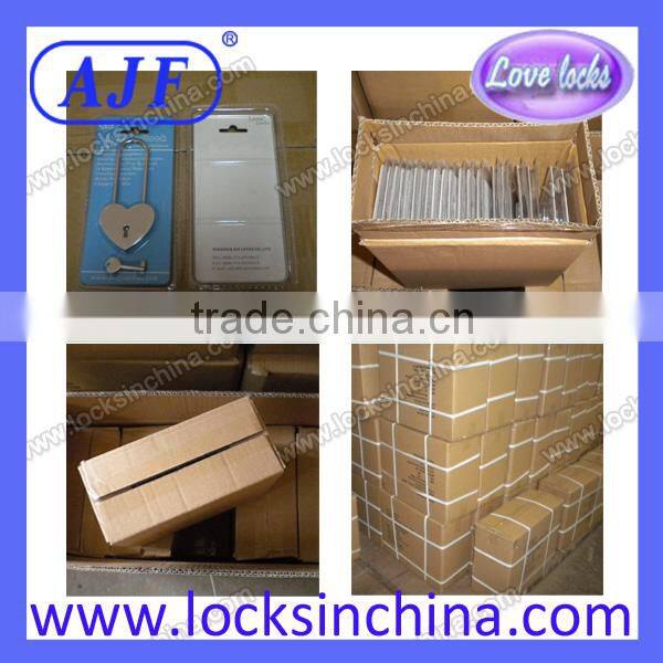 2014 hot selling promotional gift metal padlock for valentines day