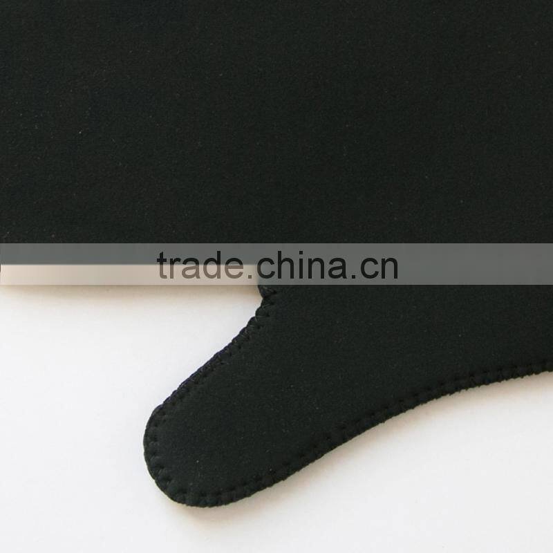 waterproof and heat-insulated neoprene oven mitts,microwave gloves