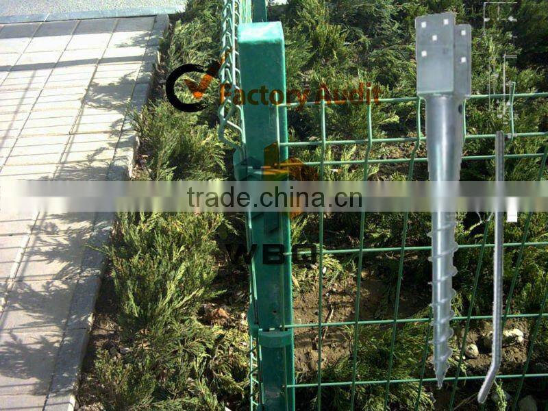The cheapest of mesh fencing with ground screw anchor
