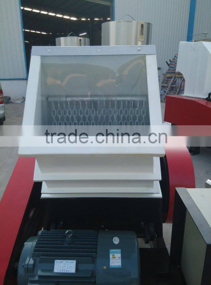 plastic pvc pipes crusher equipment with recyclying system, blower and silo