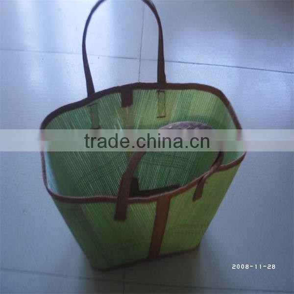 FD - 15861 Natural handicrafts bamboo gift basket with liner