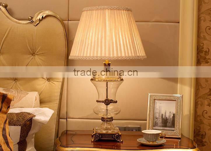 Vase design crystal body metal bottom table lamp with lampshade