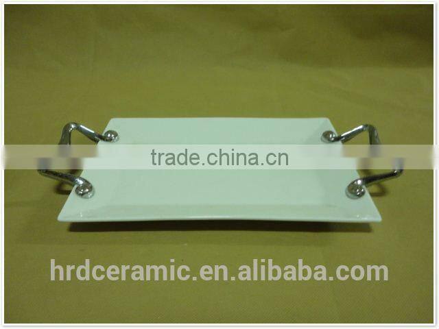 2015 Wholesale stock japanese ceramic plate with Metal handle