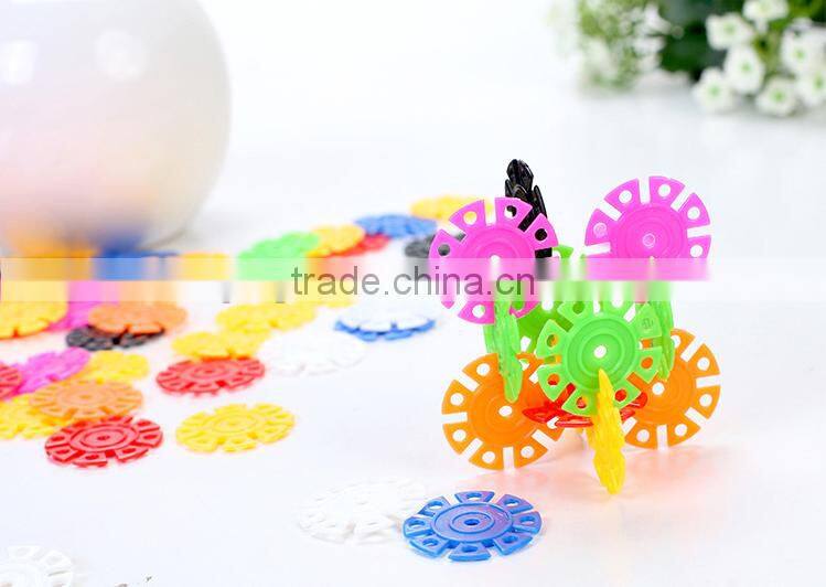 Wholesale Plastic SnowFlakes Building Blocks toys for kids 120pcs/bag