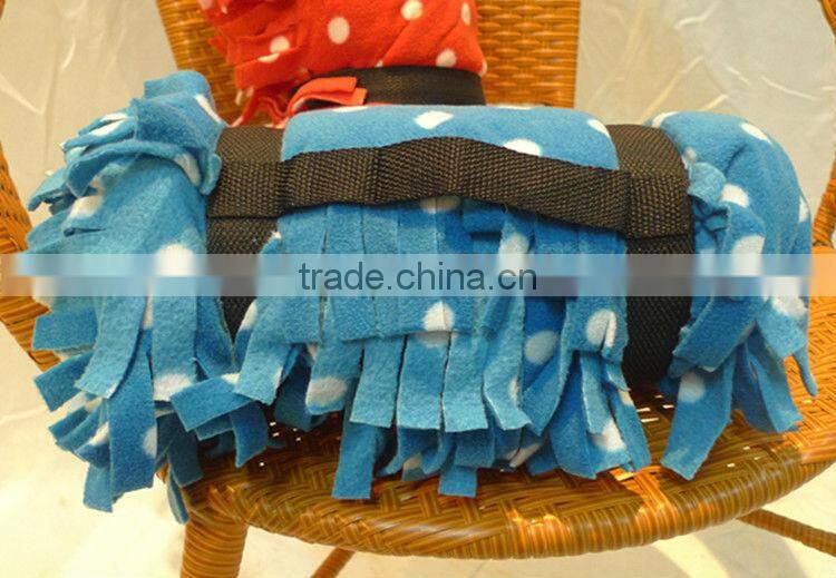 2013 OEM Dot Printed Polar Fleece Blanket with Fringes in Blue&Red Colors