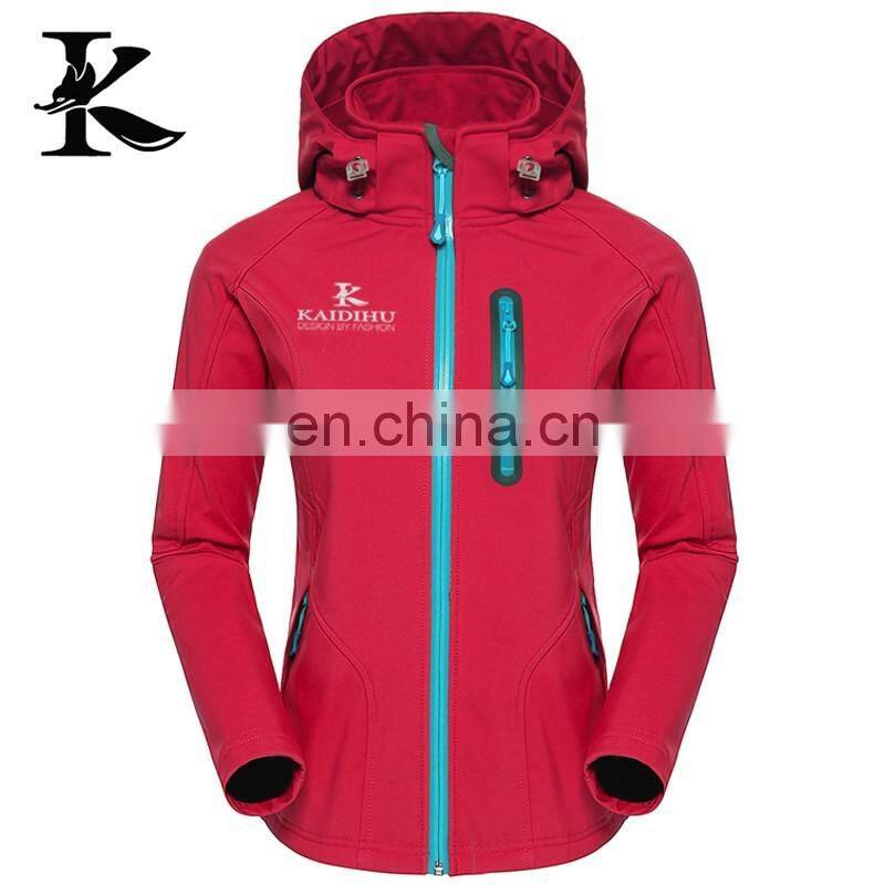 Wholesale waterproof softshell jacket with custom logo