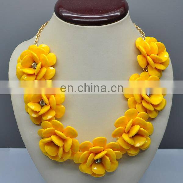 Hottest selling crew foral crystal imitate famous brand necklace jewelry