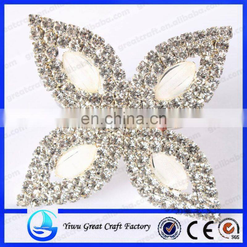 Christmas tree brooch