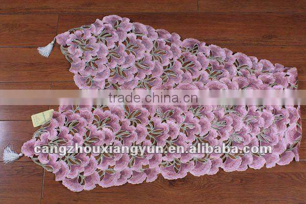 moring glory embroidered table runner