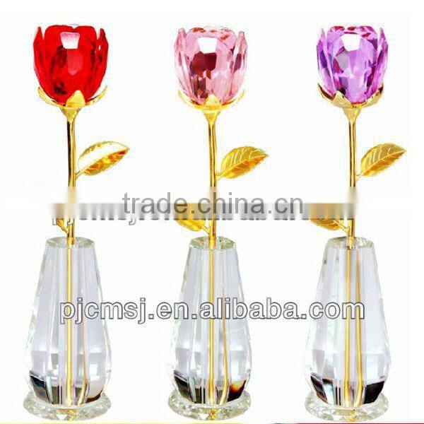 beautiful crystal rose as decoration or gifts