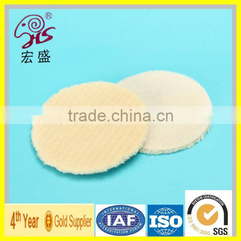 soft pad and 100% wool material