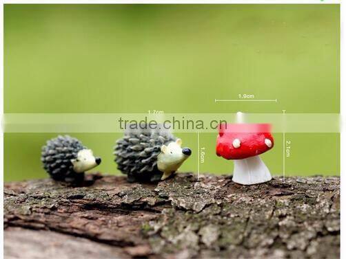 cy307 Miniature DIY Fairy Garden Accessories 3pcs/set,two hedgehog and one mushroom