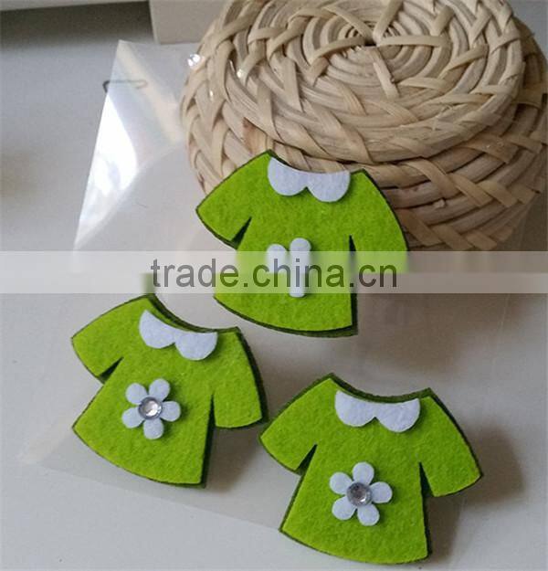 Hot sell Adorable Yellow and white Chick in Cracked Eggshell Mini Felt Applique made in China