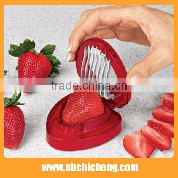 Plastic Strawberry Slicer