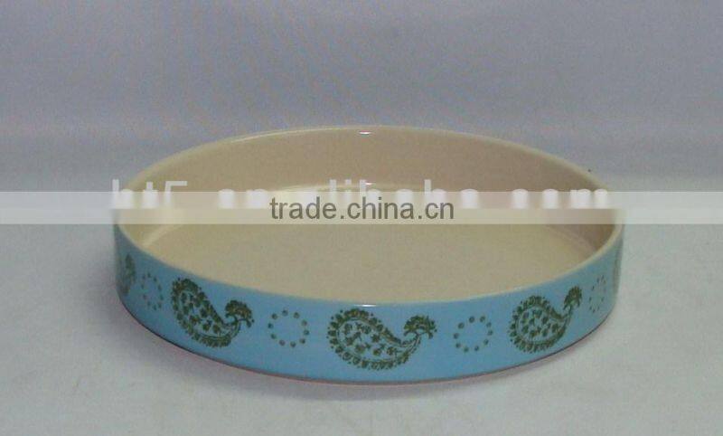 round ceramic baking pizza dish