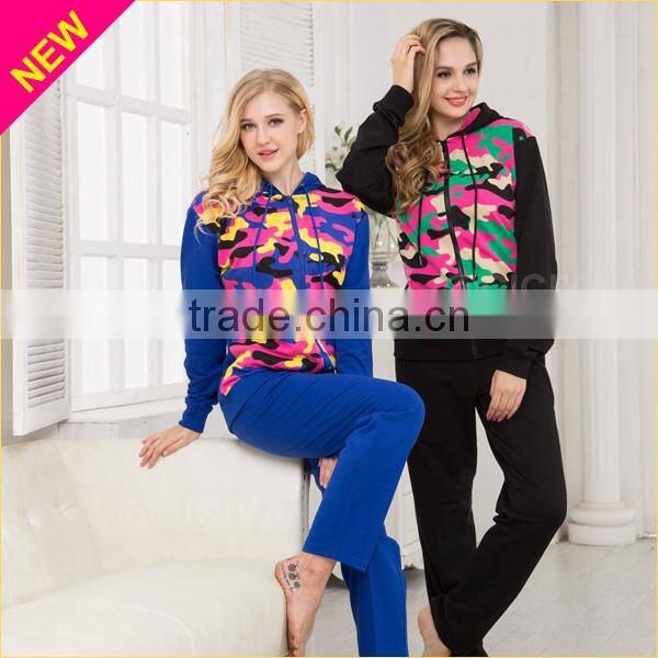 Fancy colorful leopard printing family pajamas with zip + hood design winter women pajamas set OEM